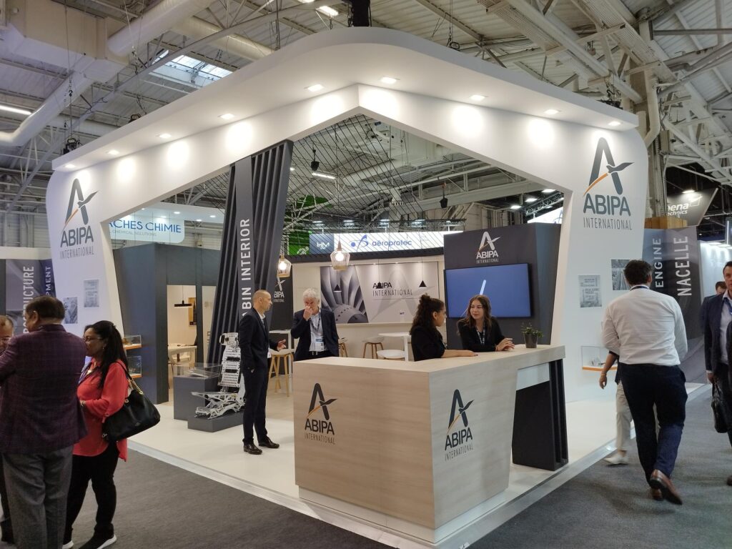 stand sur mesure au salon international de l’aéronautique et de l’espace - Paris Air Show